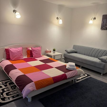 Park Lake Apartment 布加勒斯特 外观 照片